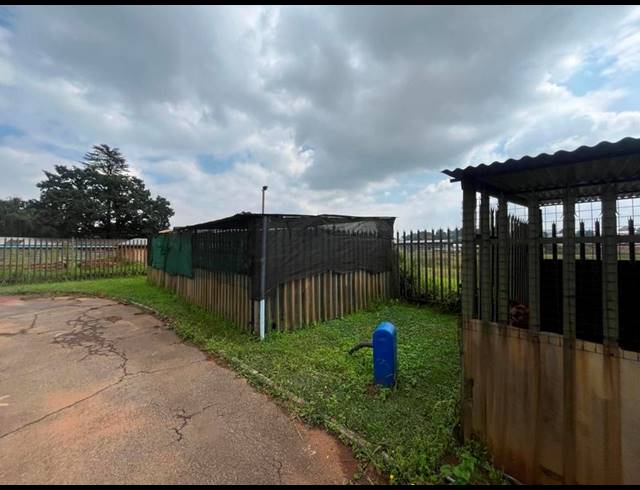 LAND FOR SALE IN BREDELL